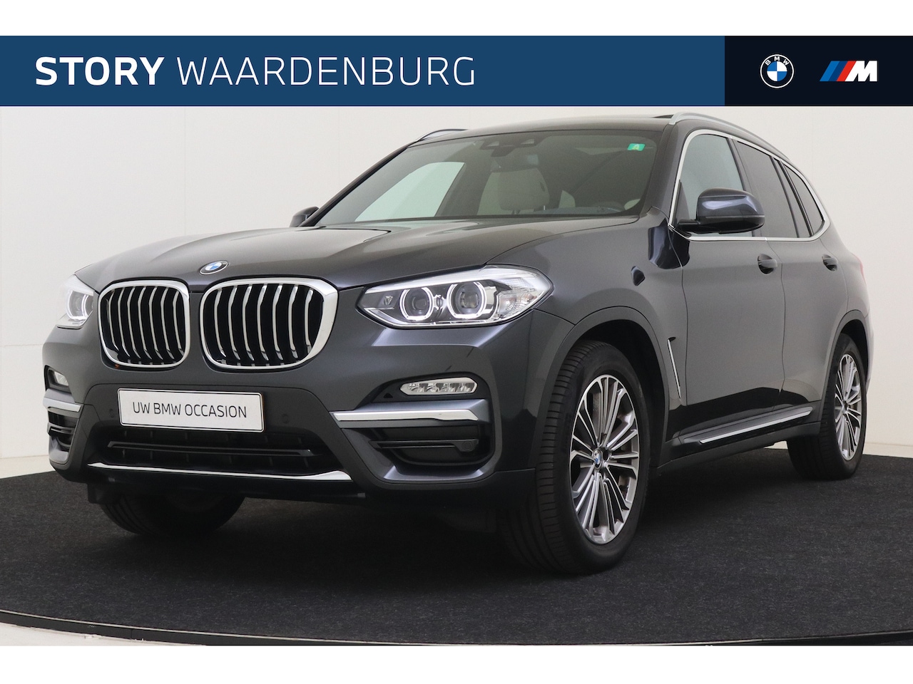 BMW X3 - xDrive20i Luxury Line Automaat / Panoramadak / Sportstoelen / LED / Stoelverwarming / PDC - AutoWereld.nl