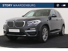 BMW X3 - xDrive20i Luxury Line Automaat / Panoramadak / Sportstoelen / LED / Stoelverwarming / PDC