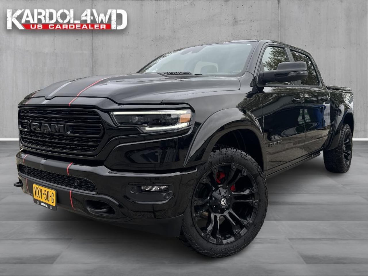 Dodge Ram 1500 - 5.7 V8 4x4 Crew Cab Limited || Virtual cockpit | Head-up | Tonneaucover | Special striping - AutoWereld.nl