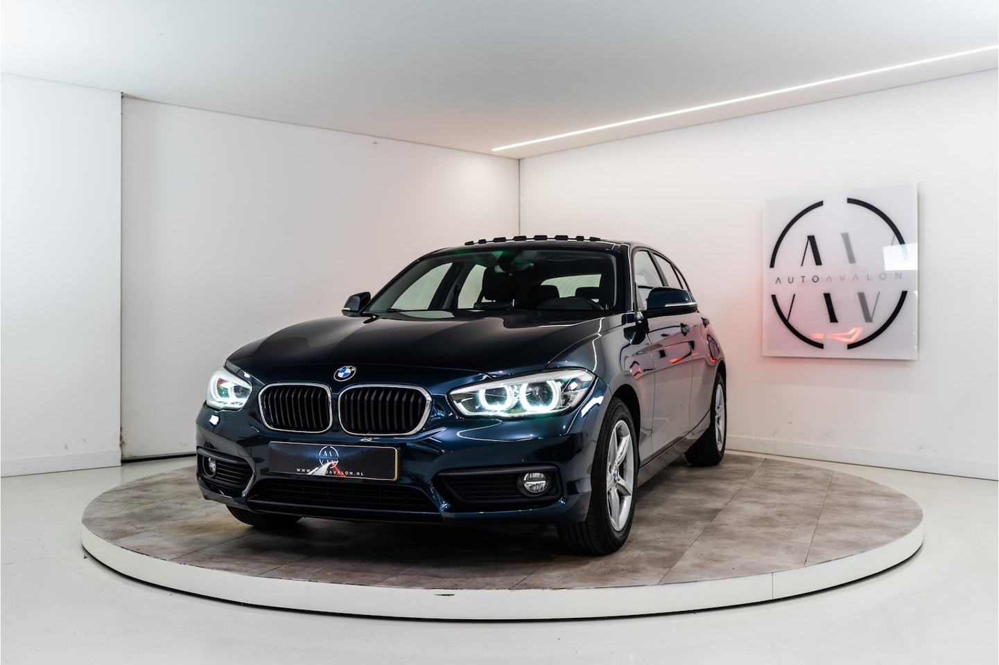 BMW 1-serie - 116i Centennial Executive 109PK | NL AUTO+NAP | LED | Navi | Pano | Garantie - AutoWereld.nl