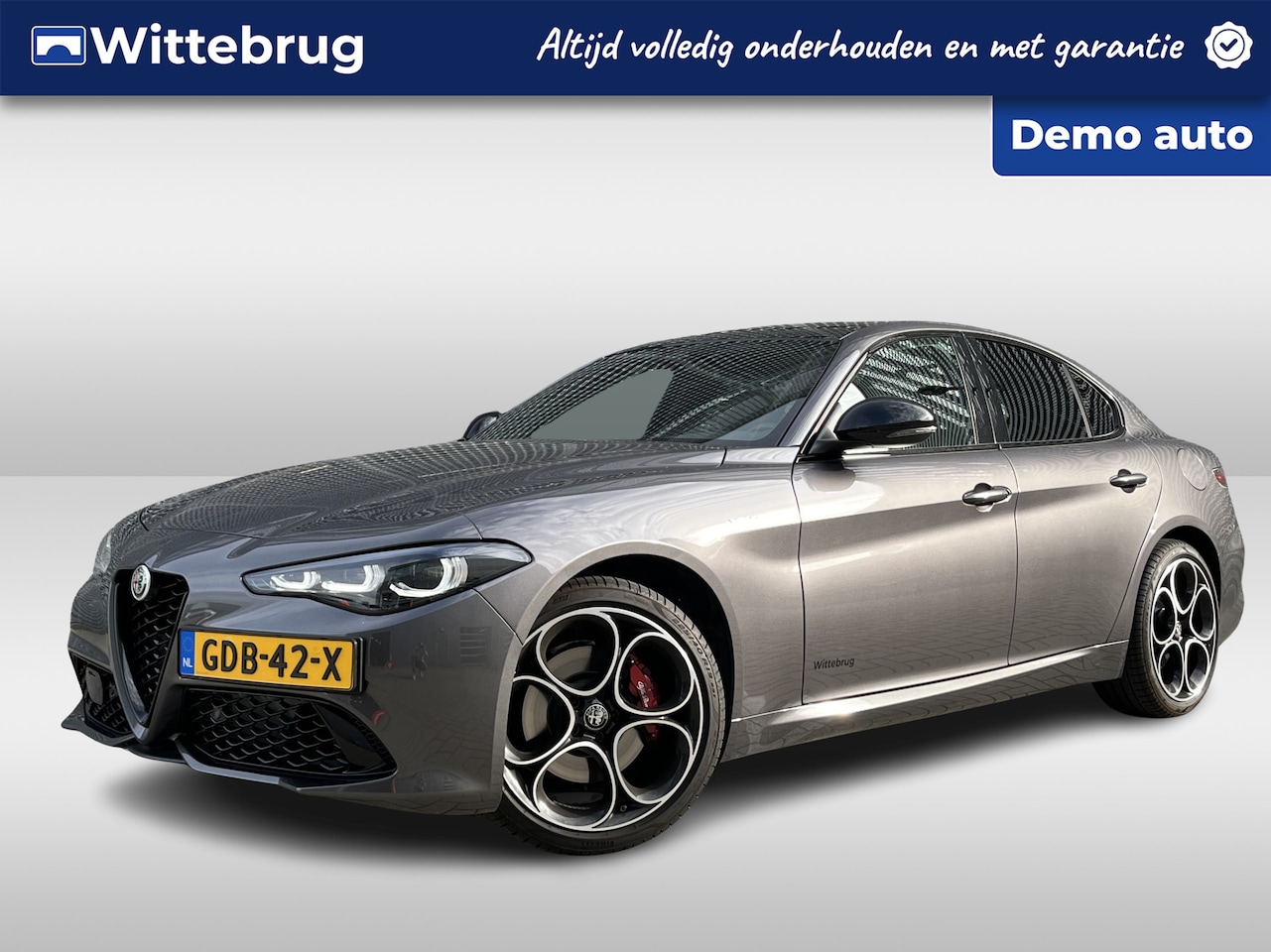 Alfa Romeo Giulia - 2.0 T AWD 280pk Veloce | Harman Kardon | Leder | Panoramadak - AutoWereld.nl