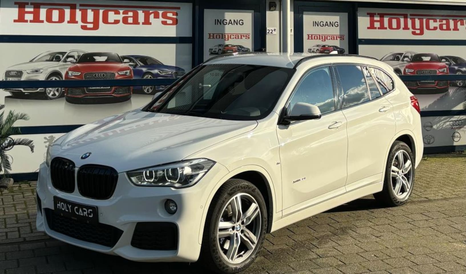 BMW X1 - XDrive20i High Executive M-Sport AUT | NAVI | CAM | - AutoWereld.nl