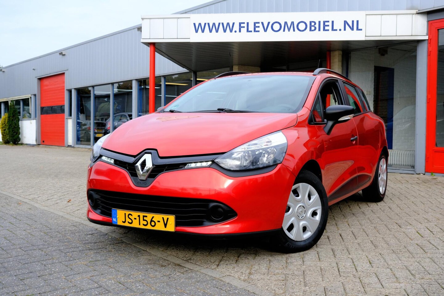 Renault Clio Estate - 0.9 TCe Authentique Airco|Cruise - AutoWereld.nl