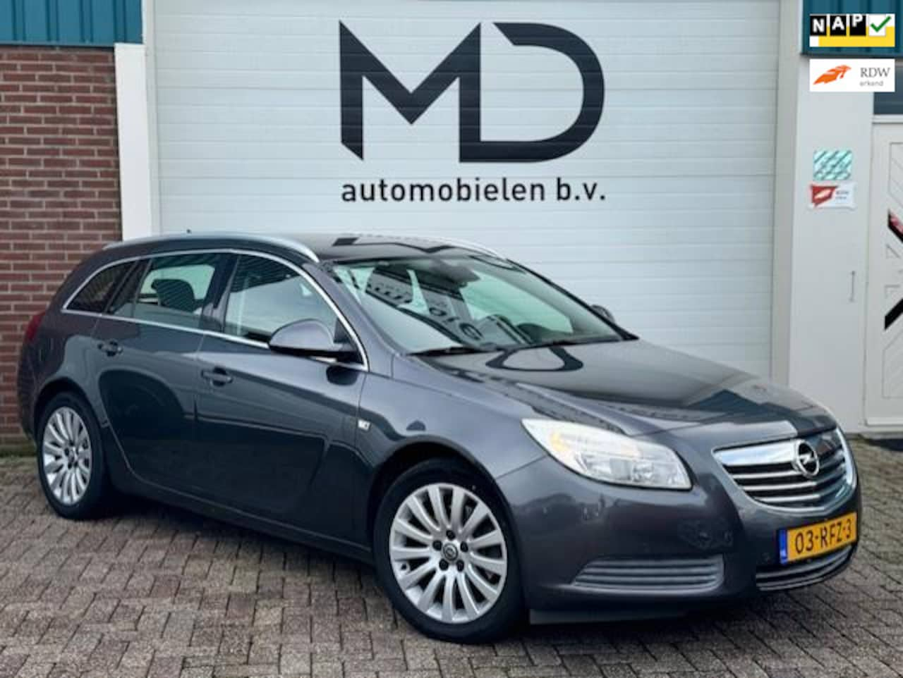 Opel Insignia Sports Tourer - 2.0 CDTI EcoFLEX Edition - Navi - AutoWereld.nl