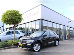 Volkswagen T-Roc - 1.5 TSI Navi/Camera/Carplay/NL-auto