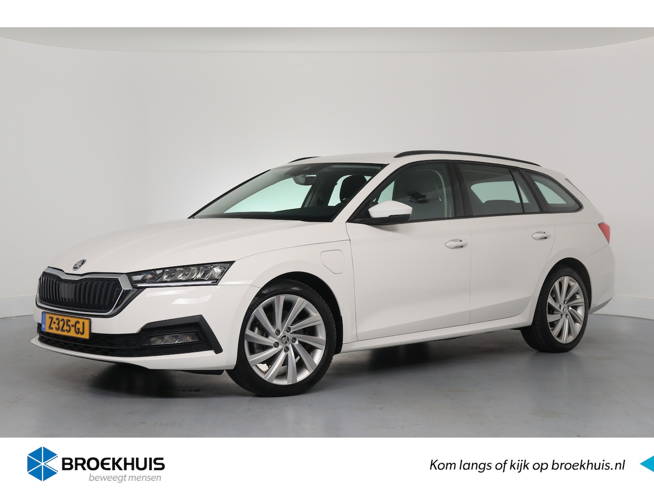 Skoda Octavia Combi - 1.4 TSI iV PHEV Business Edition | 1e Eigenaar! | Clima | Apple Carplay/ Android Auto | LE - AutoWereld.nl