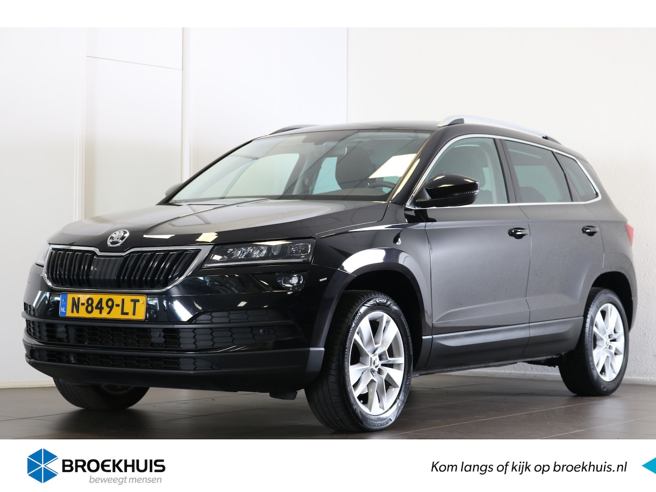 Skoda Karoq - Style 1.5TSI | Navi | Camera | Stoelverw. | Parkeersens. V+A | LMV 17" | Full LED koplampe - AutoWereld.nl