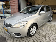 Kia Cee'd - 1.6 X-ecutive