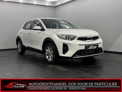 Kia Stonic - 1.0 T-GDi MHEV ComfortLine Apple carplay, Parkeer sensoren, Winterpakket, Cruise control,