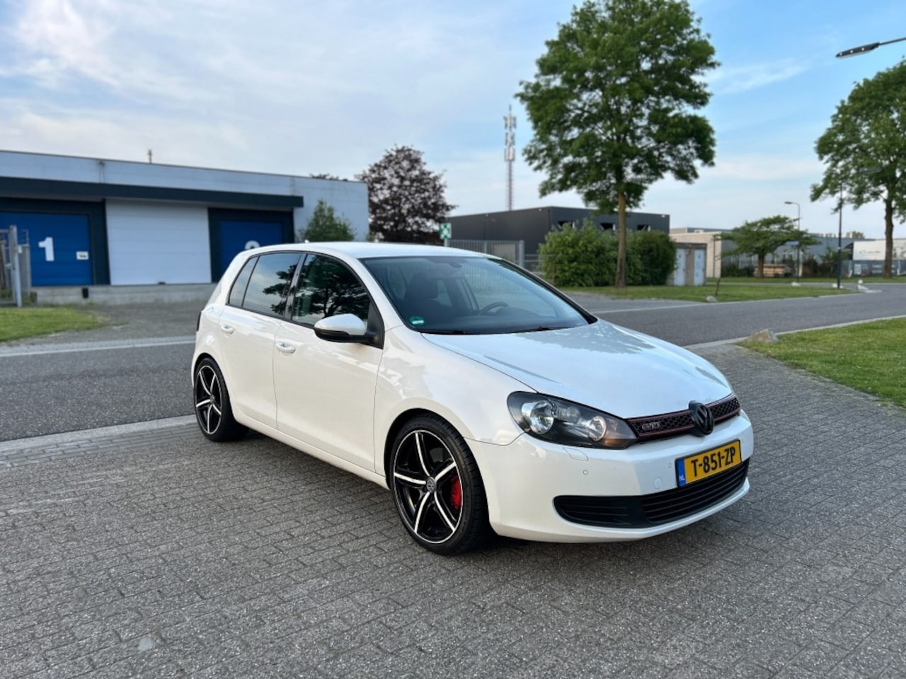 Volkswagen Golf - 1.8 TSI Navi Clima 5 Deurs - AutoWereld.nl