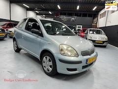 Toyota Yaris - 1.0 VVT-i Idols Nap/APK 07-2025 INRUILKOOPJE