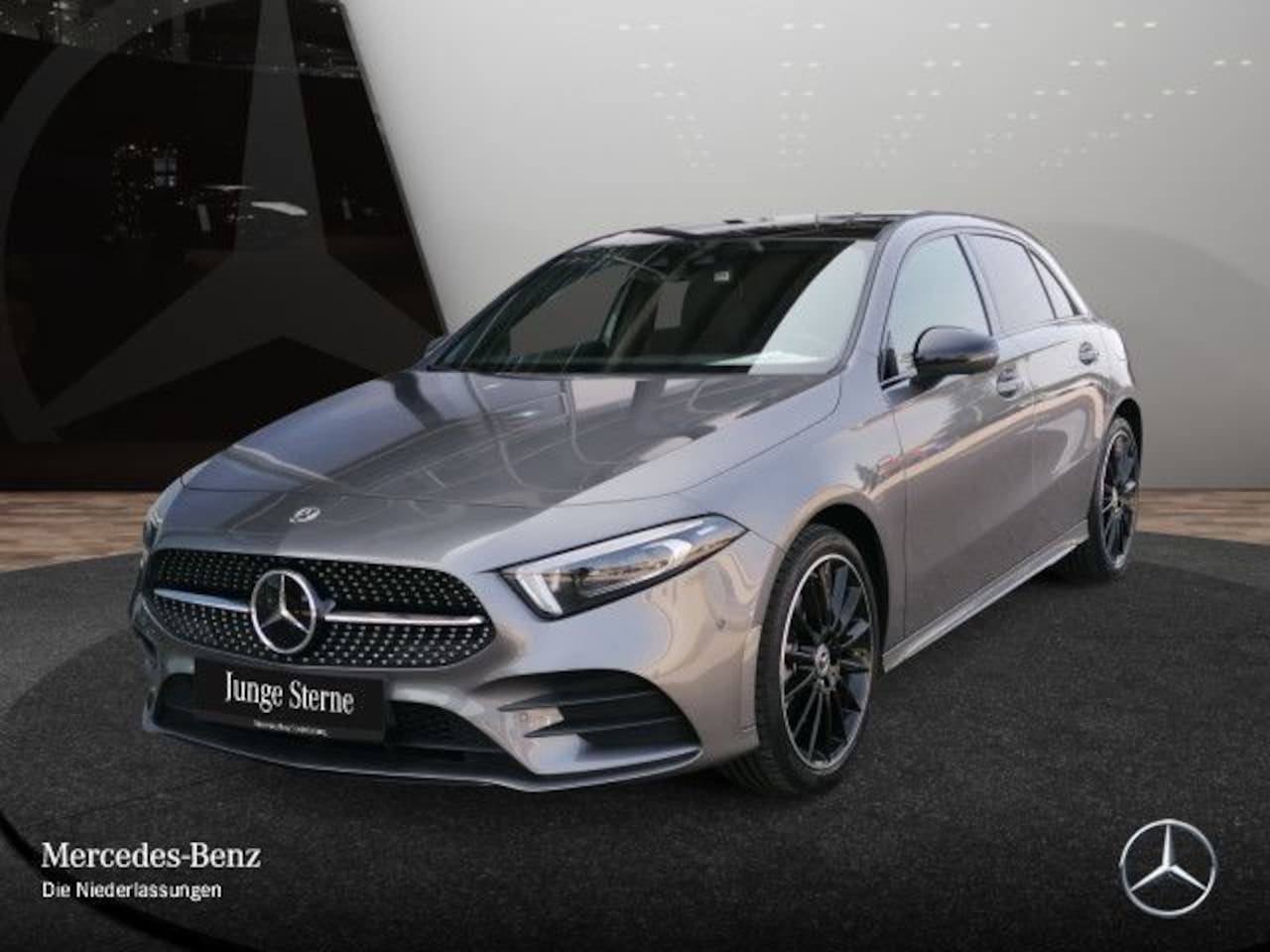 Mercedes-Benz A-klasse - 250 e AMG ** MULTIBEAM LED, M-BUX HIGH, PANORAMA, 19-inch LMV, NIGHT, DISTRONIC ** 24 mnd - AutoWereld.nl