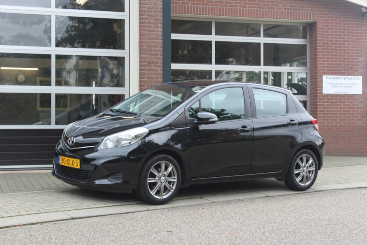 Toyota Yaris - 1.0 VVT-i Aspiration 1.0 VVT-I ASPIRATION - AutoWereld.nl