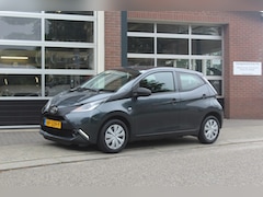 Toyota Aygo - 1.0 VVT-I X-FUN