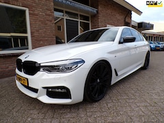 BMW 5-serie - 530d High Executive Automaat / M Pakket / Leder / Navi / Schuifdak / Head Up