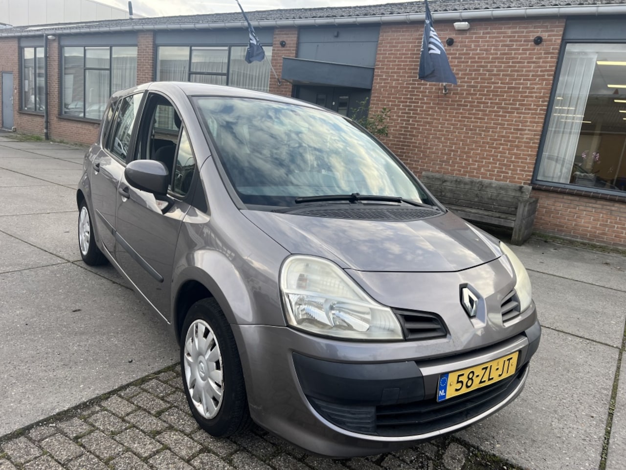 Renault Grand Modus - 1.2 TCE Expression 1.2 TCE Expression - AutoWereld.nl