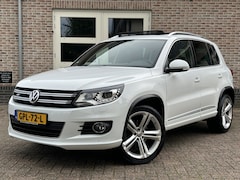 Volkswagen Tiguan - 1.4 TSI 160PK R-Line Edition Pano Navi Camera