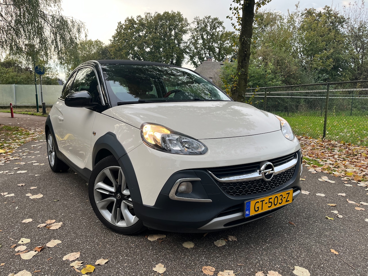 Opel ADAM - 1.0 Turbo Rocks CABRIO | RIJD SUPER | CREAM WHITE*HALF LEDER*STUUR/STOEL VERW. | CLIMA - AutoWereld.nl