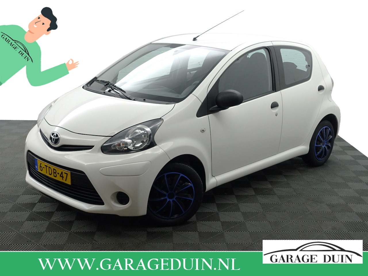 Toyota Aygo - 1.0 VVT-i Now- Airco / 5 Deurs / Facelift Model / Dealer Onderhouden - AutoWereld.nl