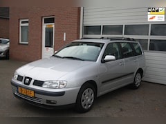 Seat Cordoba Vario - 1.4-16V Signo.airco.electr.ramen.stuurbekrachtiging.trekhaak