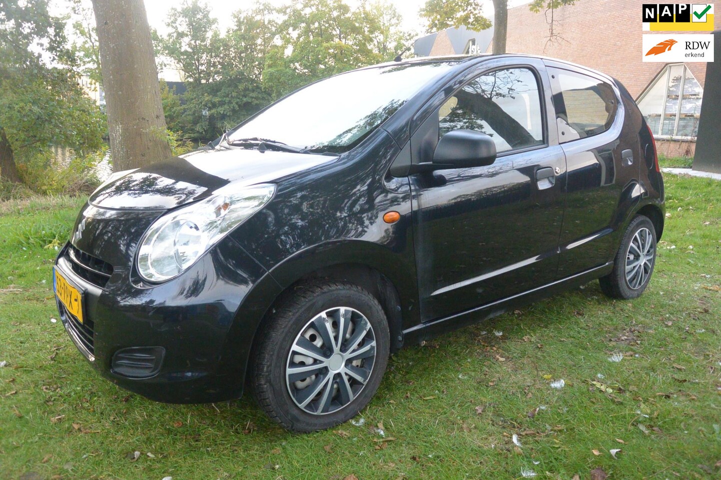 Suzuki Alto - 1.0 Base*5deurs*stuurbekr*apk bij aflevering - AutoWereld.nl