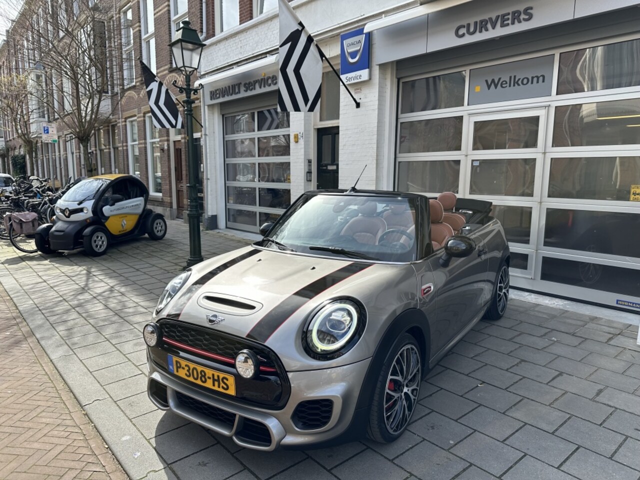 MINI Cabrio - John Cooper Works 2.0 John Cooper Works Chili - AutoWereld.nl