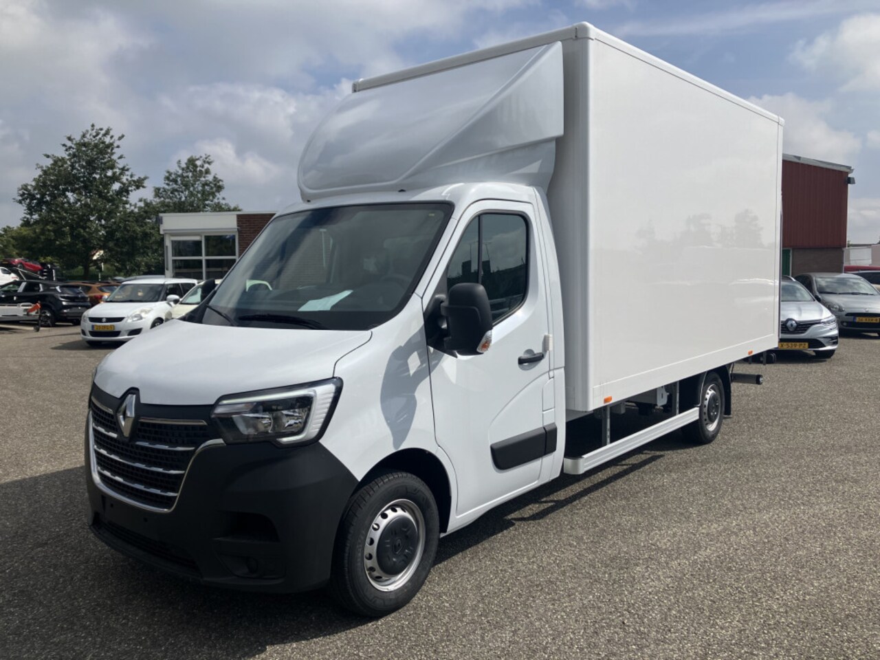 Renault Master - T35 2.3 dCi 165 L3 Bakwagen + Laadlift - AutoWereld.nl