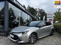 Toyota Corolla Touring Sports - 1.8 Hybrid Dynamic, Bi-tone, stoel en stuur verwarming, Carplay