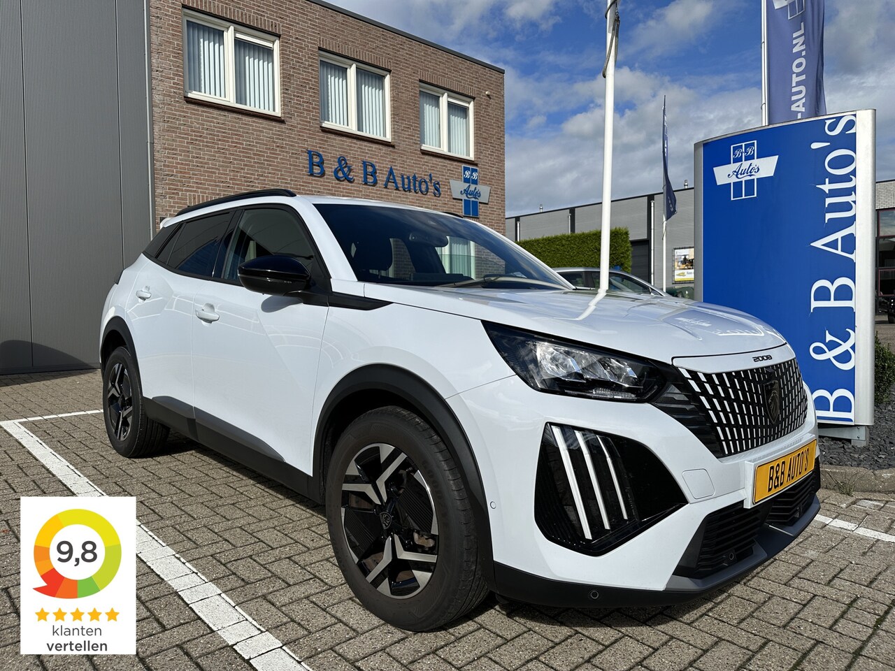 Peugeot 2008 - 1.2 PureTech 130pk Automaat Allure l ACC l CAMERA l DIGI-DASH l ECC l LED l NAVI l 10.000k - AutoWereld.nl