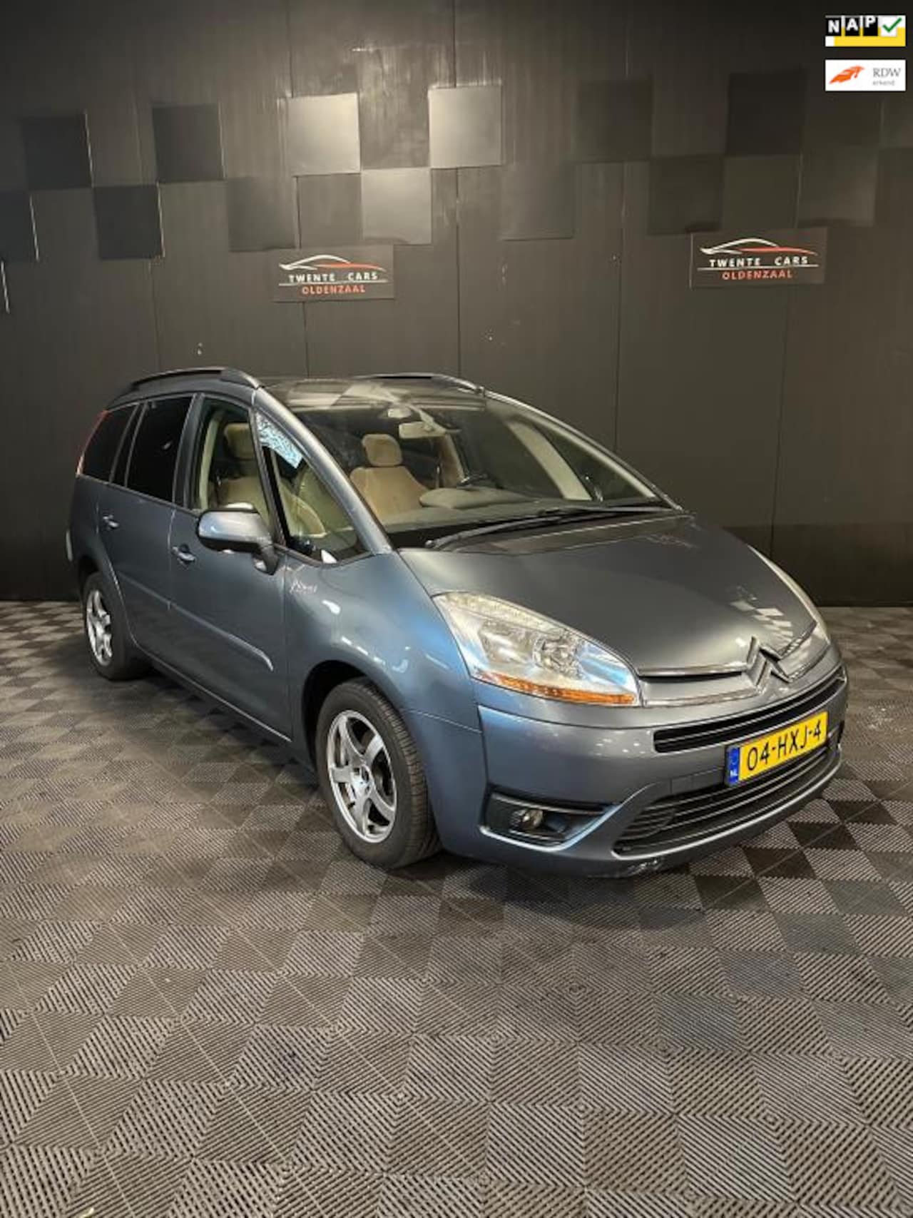 Citroën Grand C4 Picasso - 1.6 VTi Ambiance 7p. | Pano | Clima | Nieuwe APK | - AutoWereld.nl