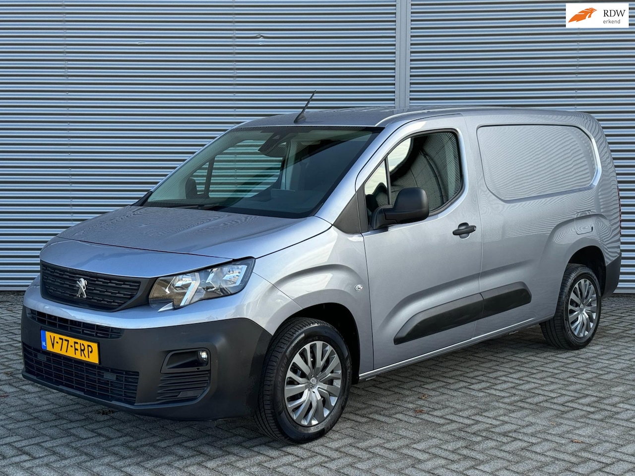 Peugeot Partner - 1.5 BlueHDi 130 L2 Aut/ Airco/ 3zits/ Apple Carplay/ PDC/ Cruise/ - AutoWereld.nl