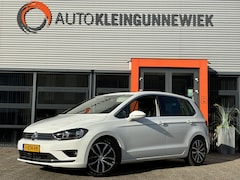 Volkswagen Golf Sportsvan - 1.4 TSI Highline / Trekhaak / Allseason Banden / Schuifkanteldak / Airco /