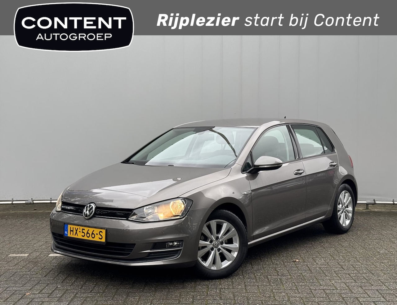 Volkswagen Golf - 1.0 TSI 115pk 5D DSG Business Edition Connected I Navi - AutoWereld.nl