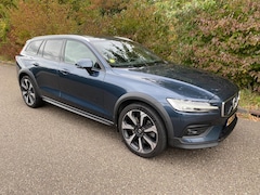 Volvo V60 Cross Country - 2.0 D4 AWD Intro Edition aut