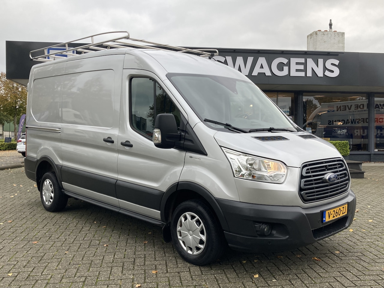 Ford Transit - 310 2.0 TDCI L2H2 Trend 130pk/96kW 6-bak | Imperiaal | Ladder | 1st eigenaar | Driver Assi - AutoWereld.nl