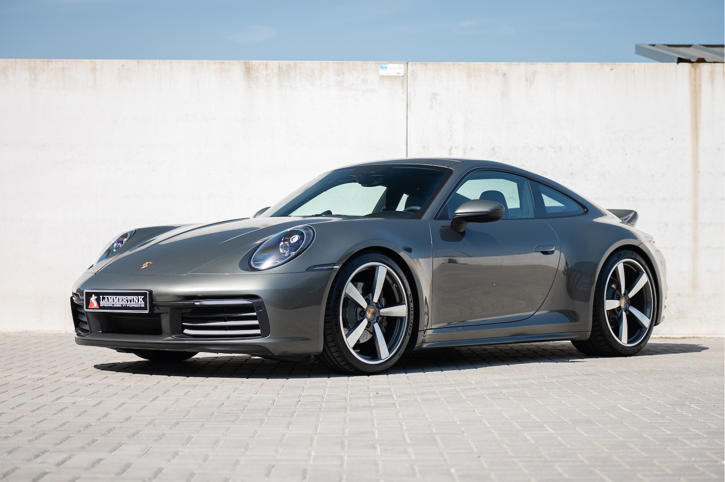 Porsche 911 - Carrera 4 Ducktail, Bose, Cruise Control, Achteruitrijcamera - AutoWereld.nl