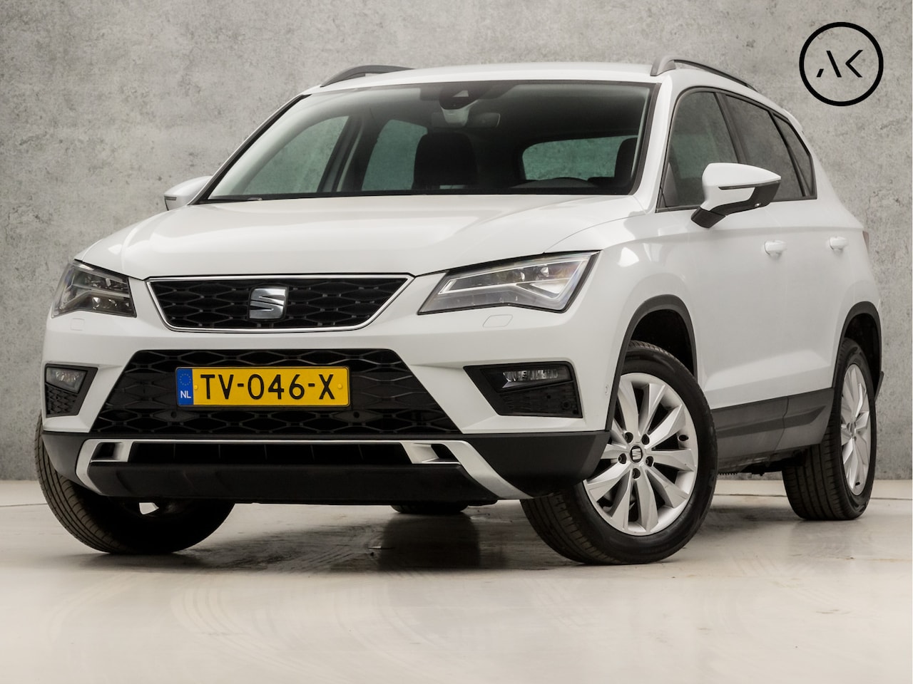 Seat Ateca - 1.0 TSI Intense Sport (NAVIGATIE, CAMERA, STOELVERWARMING, ADAPTIVE CRUISE, ALCANTARA SPOR - AutoWereld.nl