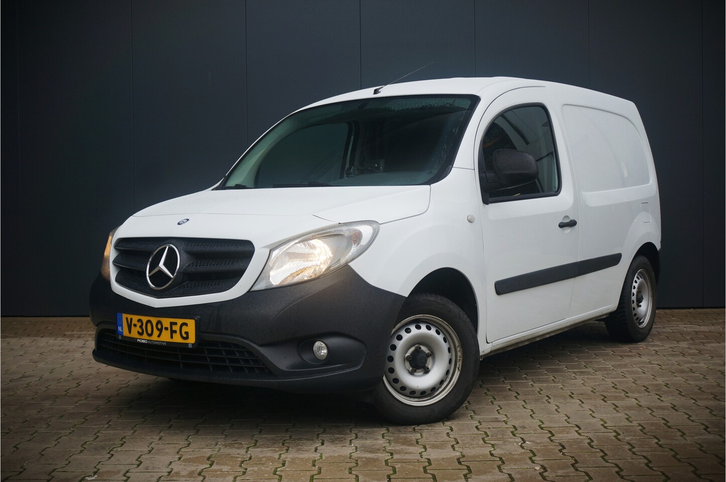 Mercedes-Benz Citan - 108 CDI BlueEFFICIENCY | BTW | Airco | Apple Carplay | Zeer Netjes! | Bluetooth | Cruise C - AutoWereld.nl