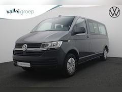 Volkswagen Transporter Kombi - 9 pers. 2.0 TDI 150PK DSG L2H1 | Prijs: incl. BTW/BPM | Parkeersensoren voor/achter | Navi