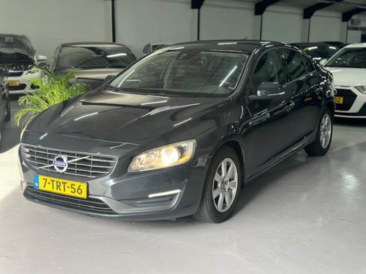 Volvo S60 - 1.6 D2 Kinetic 1.6 D2 Kinetic - AutoWereld.nl