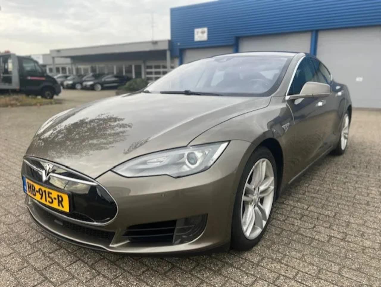 Tesla Model S - MOTORS 70D Base - AutoWereld.nl