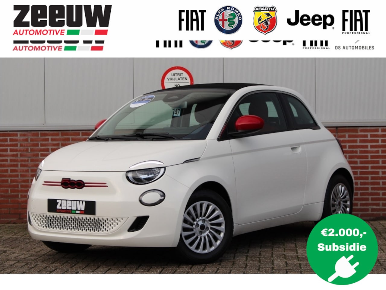 Fiat 500 - Cabrio | 42 kWh | Red by Red | 16" | Carplay | Clima | PDC - AutoWereld.nl