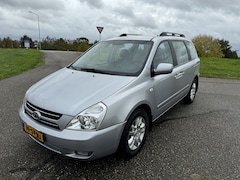 Kia Carnival - 2.7 X-ecutive