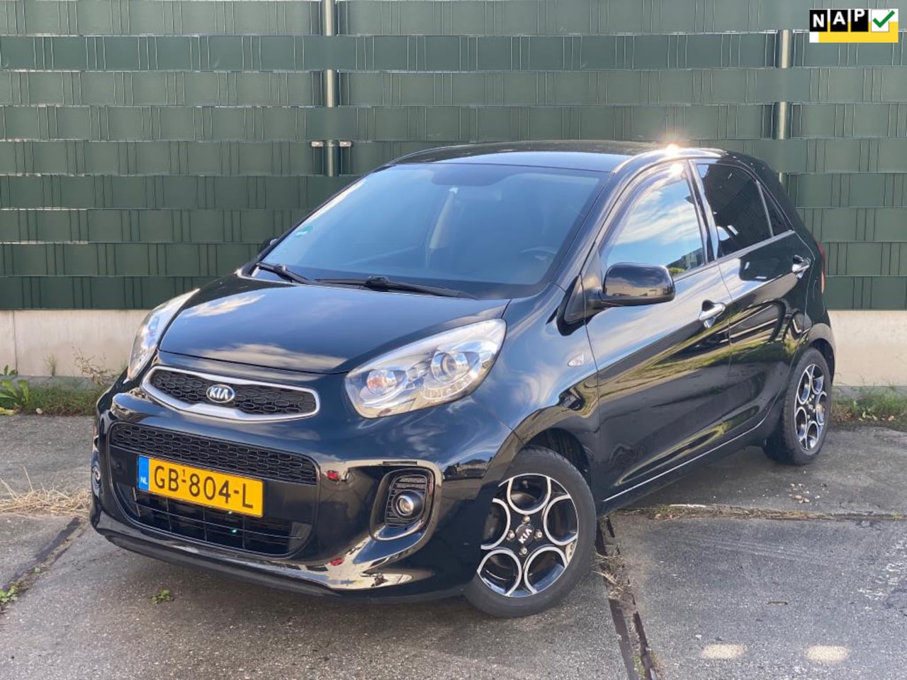 Kia Picanto - 1.0 CVVT First Edition Cruise control Navi - AutoWereld.nl