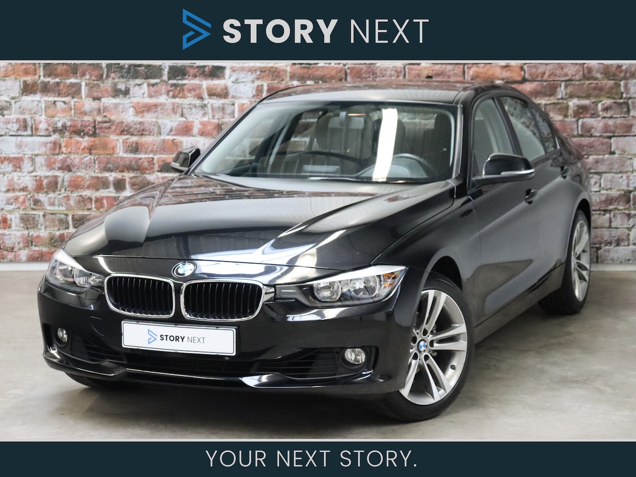 BMW 3-serie - Sedan 320i Executive / Parkeersensoren / Navigatie / Bluetooth / Cruise Control / Airco / - AutoWereld.nl