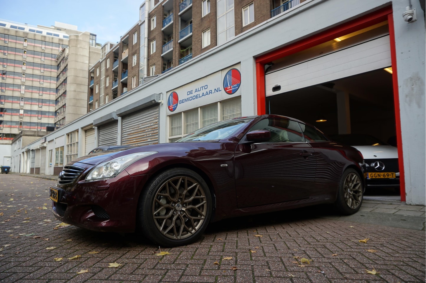 Infiniti G Cabrio - 37 GT Premium BTW Yountimer | Adaptive Leer BOSE Stoelventilatie en -verwarming | Eerste e - AutoWereld.nl