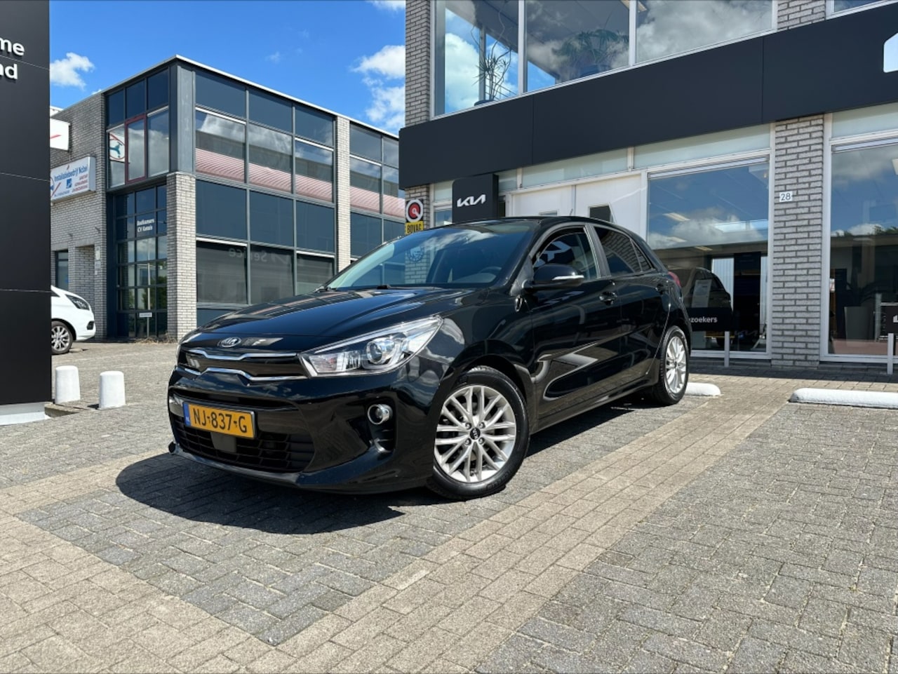 Kia Rio - 1.0T-GDi DynamicLine 5drs. +sportieve auto+ - AutoWereld.nl