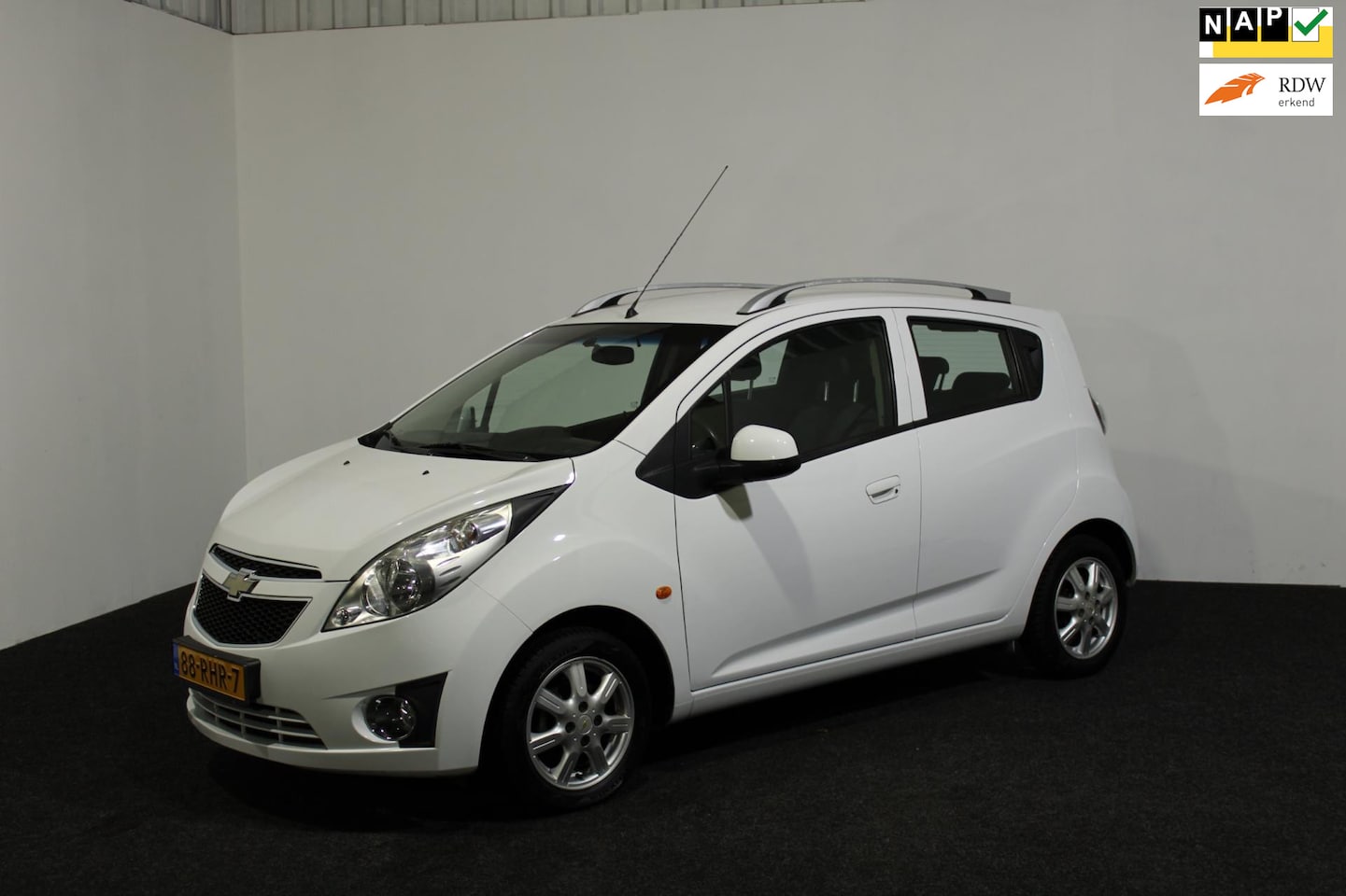 Chevrolet Spark - 1.0 16V LS Bi-Fuel 5-deurs |airco|LPG|LM velg|nwe APK| - AutoWereld.nl