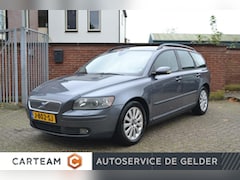 Volvo V50 - 2.5 T5 Automaat| Leer | Family Line | Trekhaak | Youngtimer | Nwe distributie