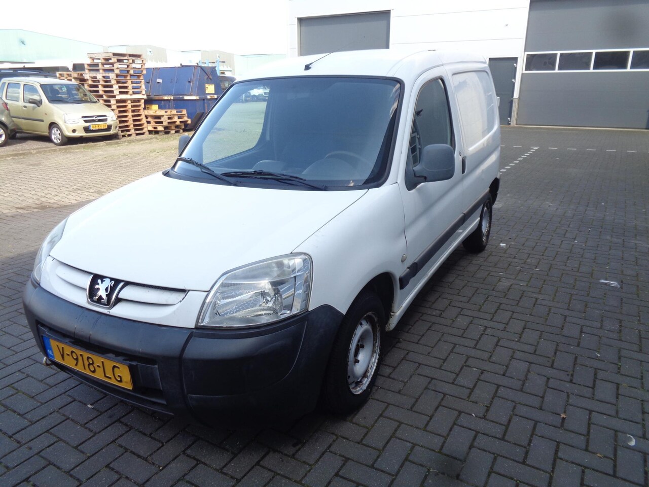 Peugeot Partner - 170C 1.9 D ** EXPORT ** - AutoWereld.nl